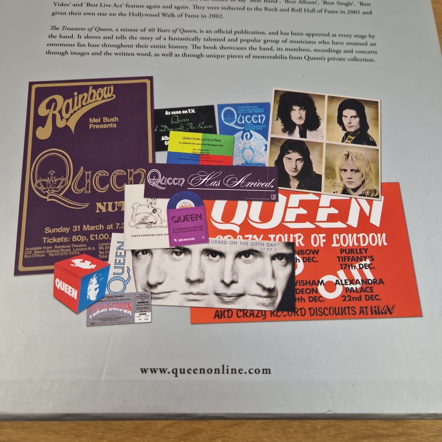 The Treasures of Queen silver Box Set