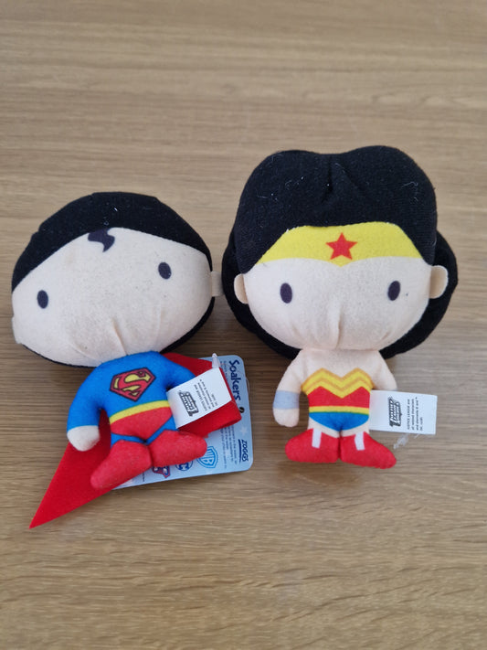 Two Justice League  bath toys