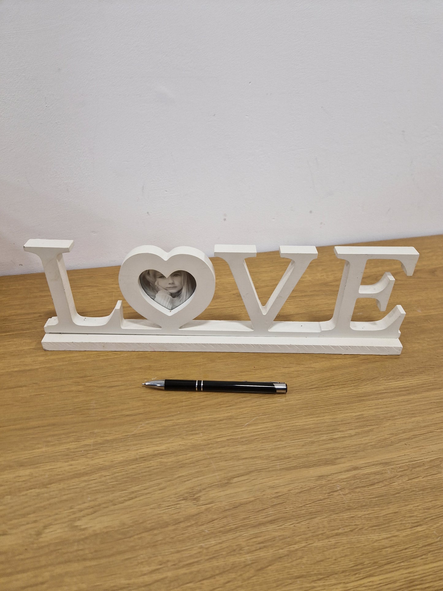 White love sign home decor