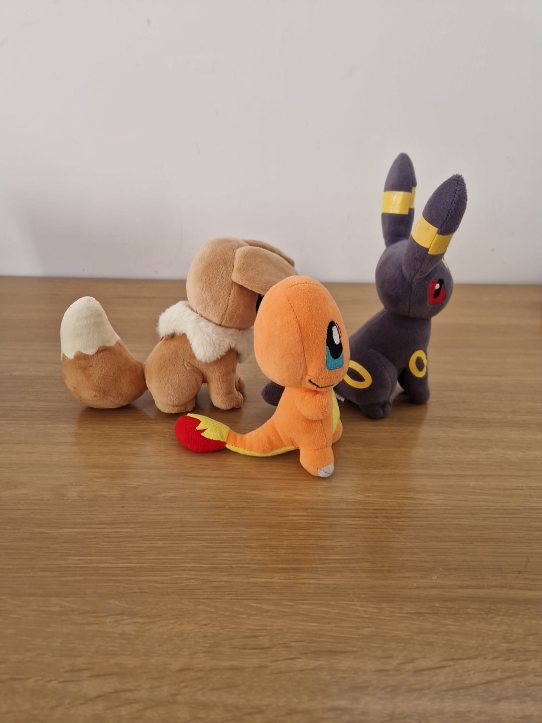 Pokemon bundle Charmander Eevee