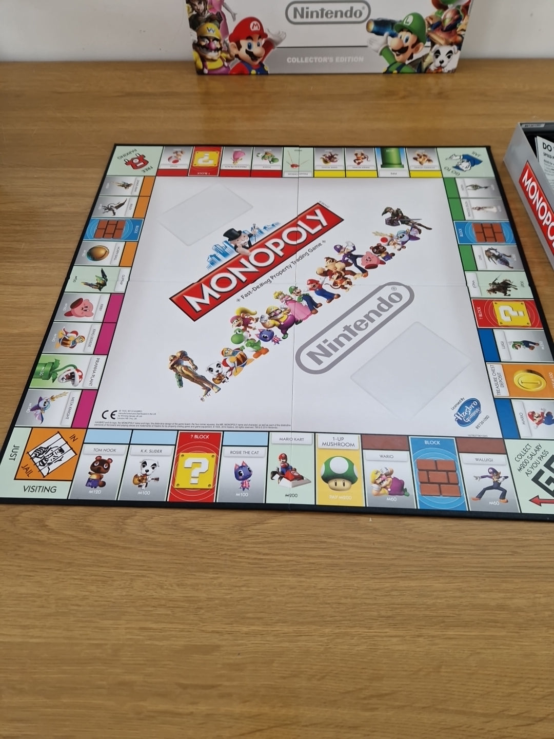 Monopoly Nintendo Collectors Edition great pre-owned condition