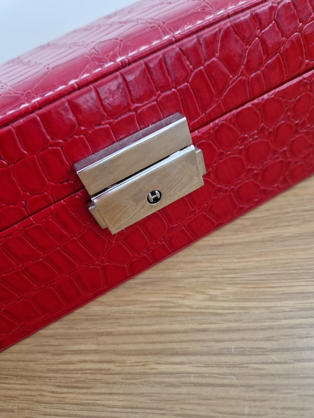 Red Faux Leather Watch Storage Box Holds Up ro 7 Watches