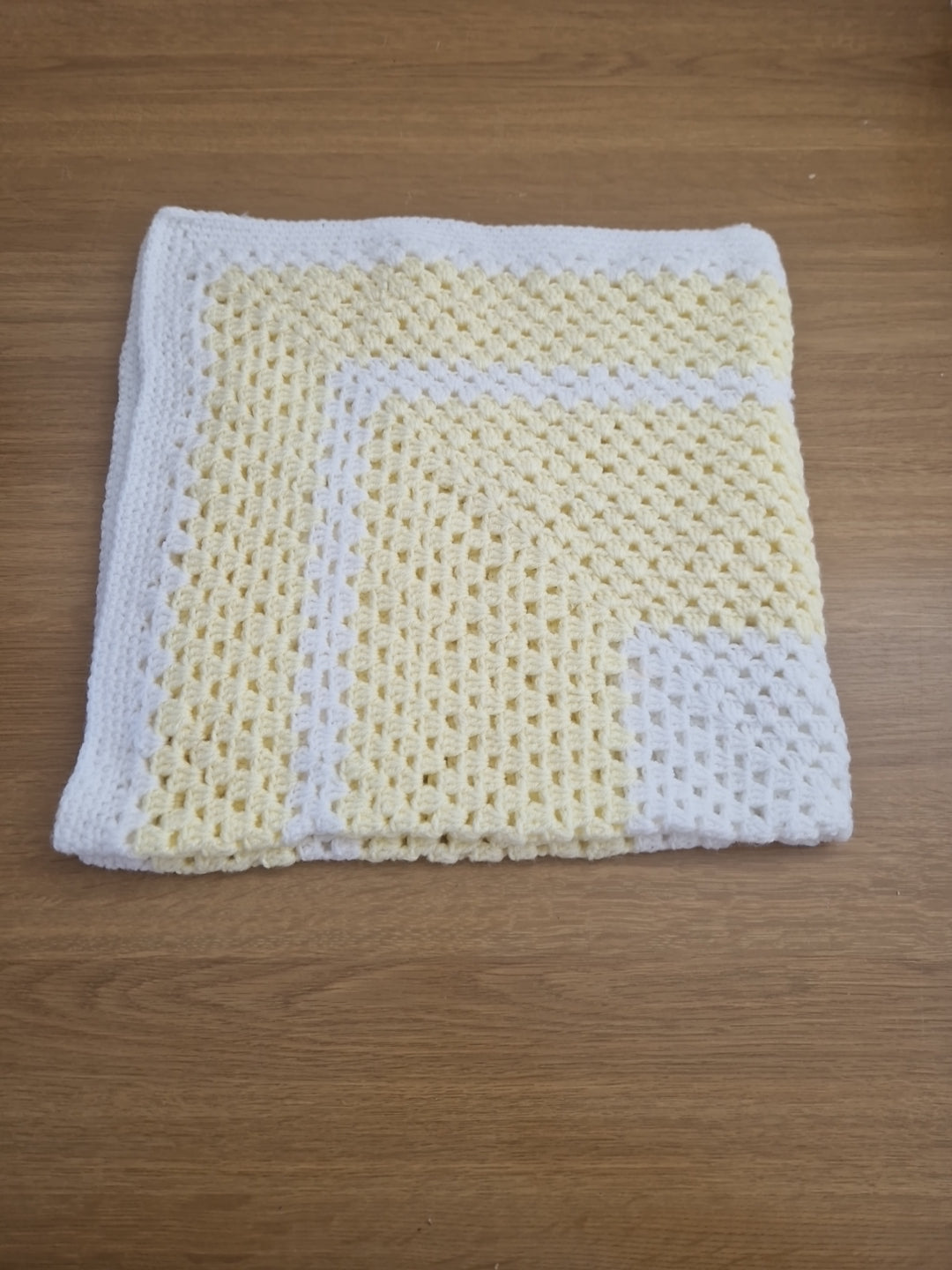 Pastal Yellow and White Crocheted Baby Blanket