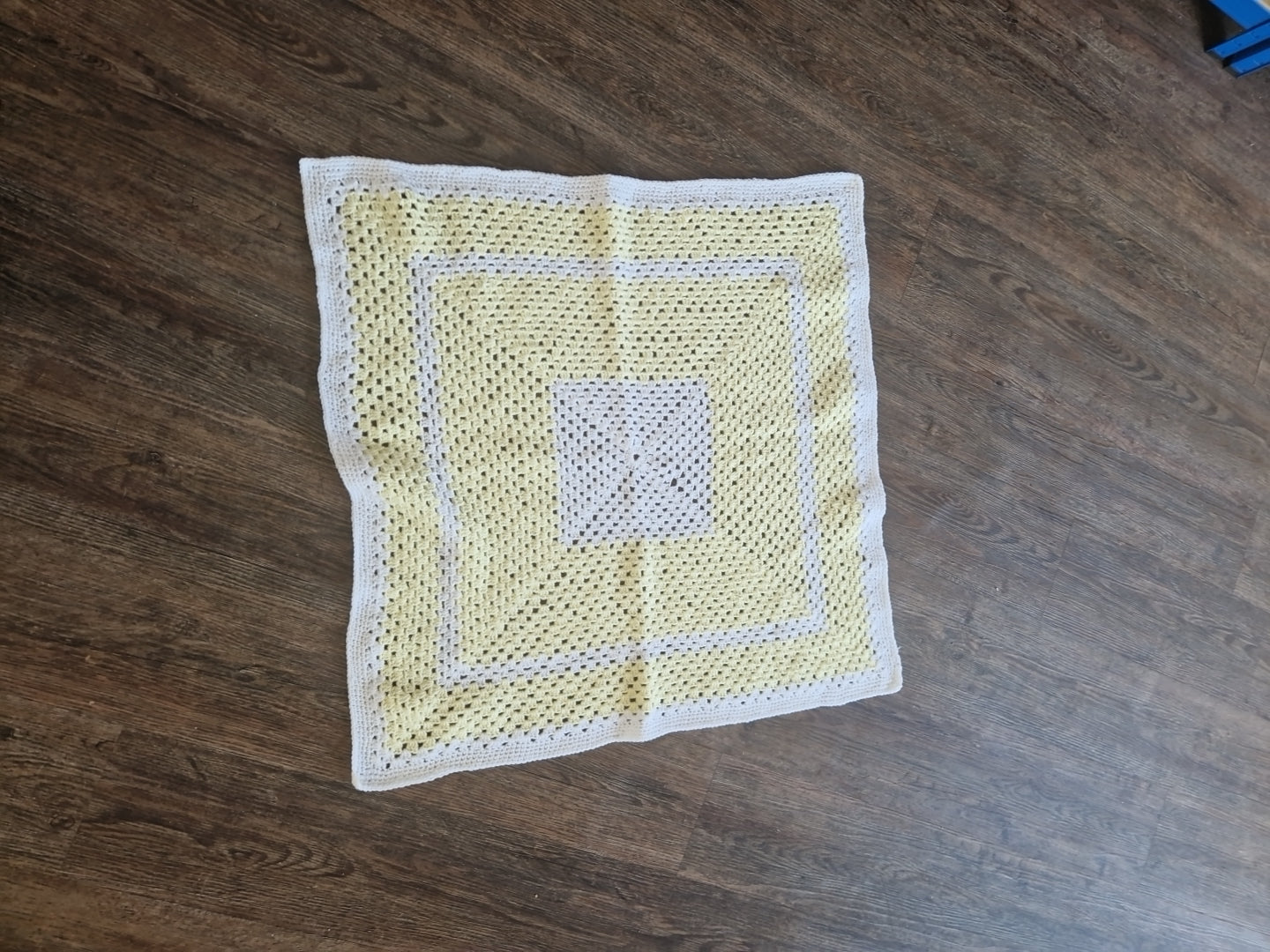 Pastal Yellow and White Crocheted Baby Blanket